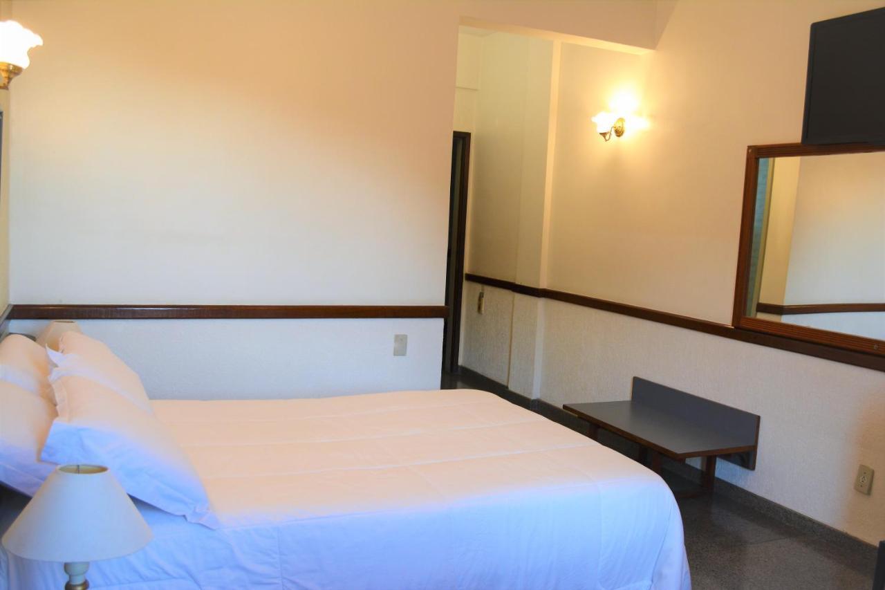 Hotel Comendador Tres Rios Bagian luar foto